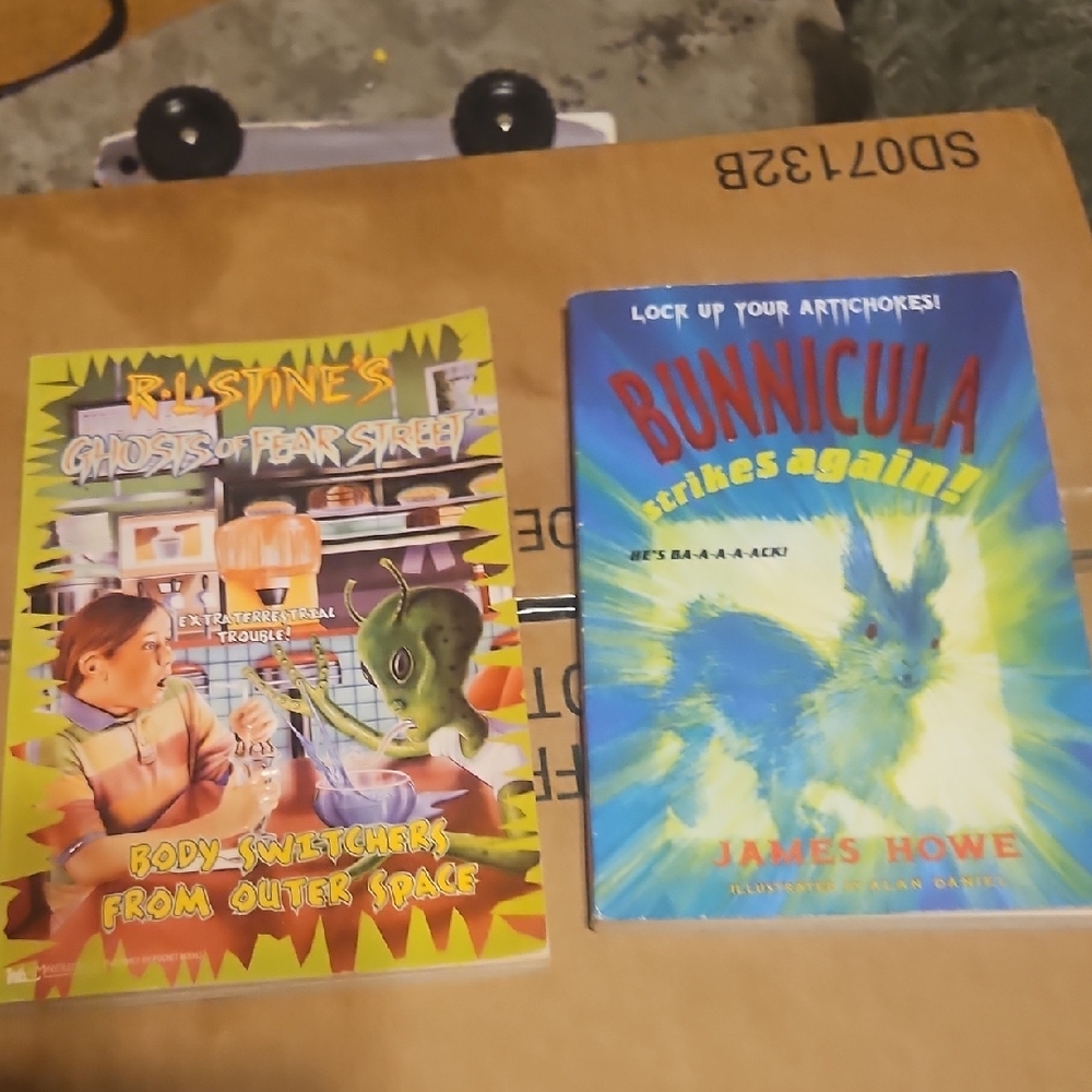 R.L. Stine's Goosebumps Book Set